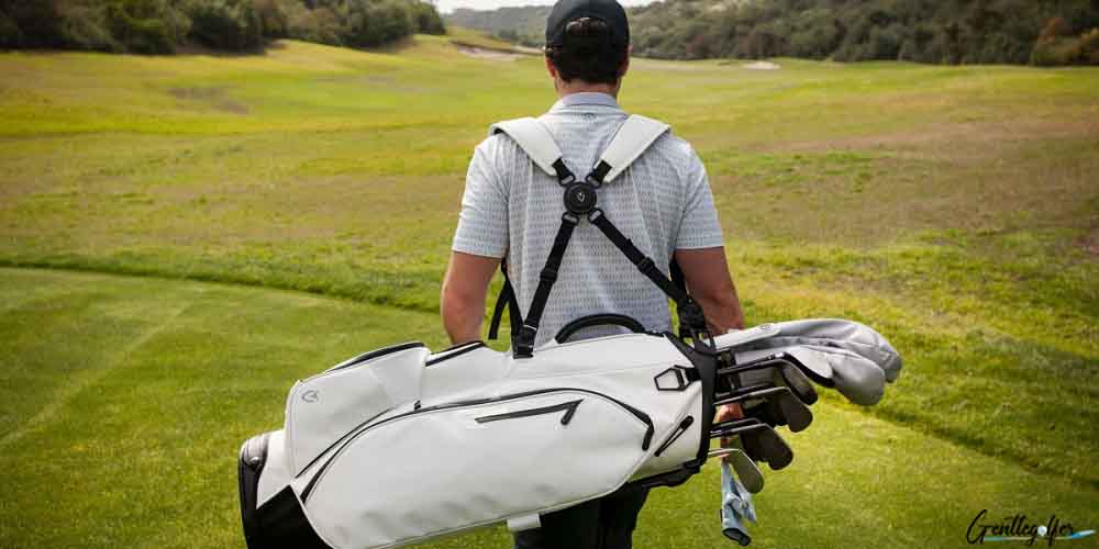 are white golf bags a bad idea